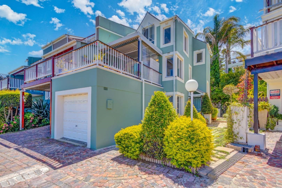 3 Bedroom Property for Sale in Costa Sarda Western Cape